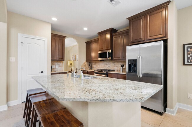 10 Pintuck Place, Spring, TX 77389 - photo 4