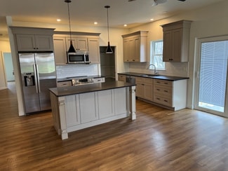 802 Fritz Ave, Reading, PA 19607