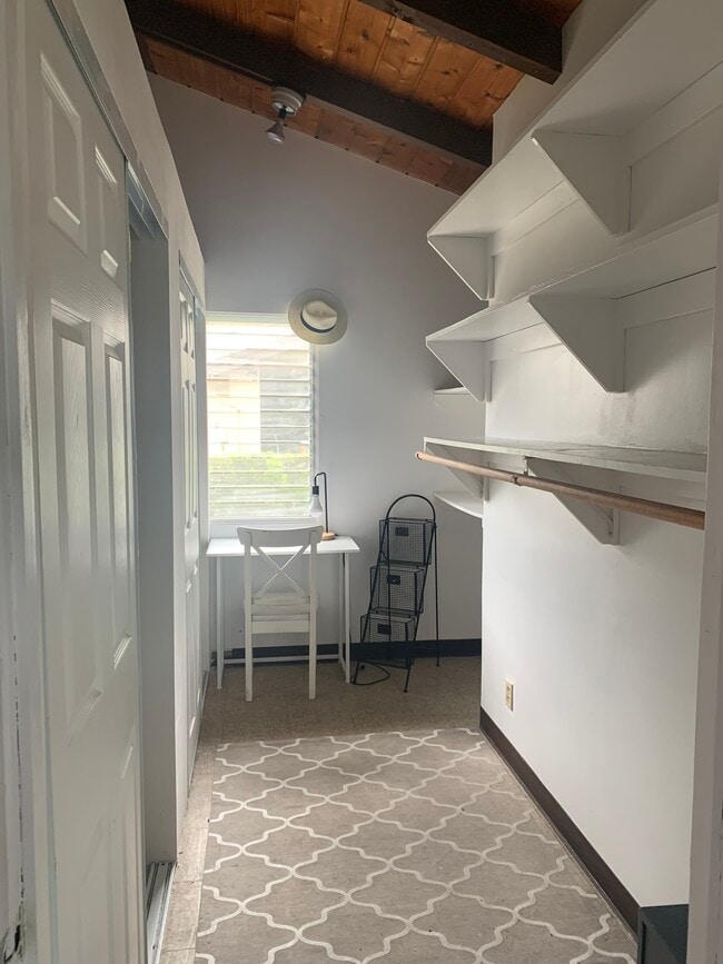 1409 Auauki St unit Ohana, Kailua, HI 96734 - photo 3