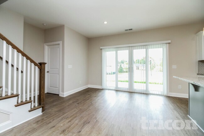 121 Dimaggio Dr, Springfield, TN 37172 - photo 5