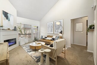 3417 Lebon Dr, San Diego, CA 92122