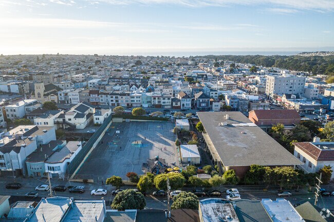 Jefferson Elementary is just two miles from the coast.