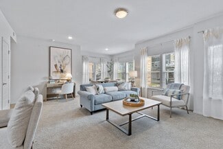 4580 S Bass Pro Dr, Independence, MO 64055