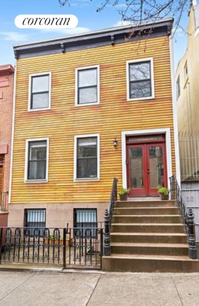 18 Butler St, Brooklyn, NY 11231
