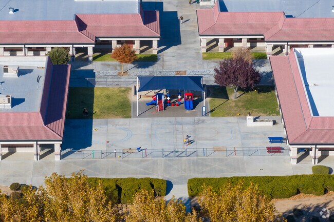 Sycamore Rocks Elementary