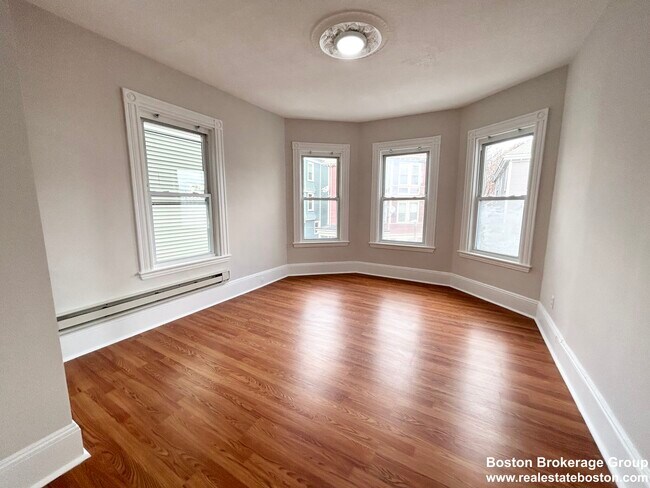 78 Hillside St unit 1, Roxbury Crossing, MA 02120 - photo 2