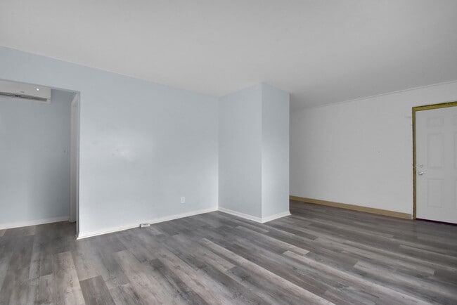 849 Wellington Blvd unit 849, Columbus, OH 43219 - photo 7