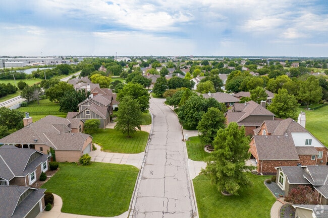 About Willowbend Schools Demographics Things to Do Homes com About Willowbend Schools Demographics Things to Do Homes com