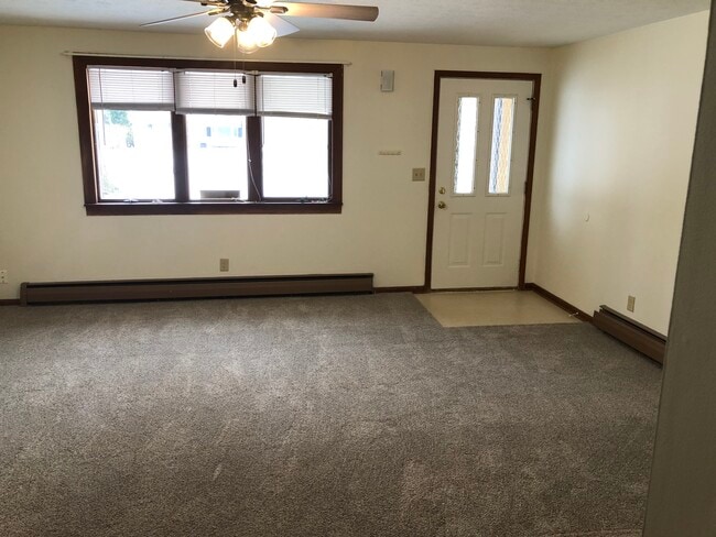 36287 Behm Dr unit 36287, North Ridgeville, OH 44039 - photo 6