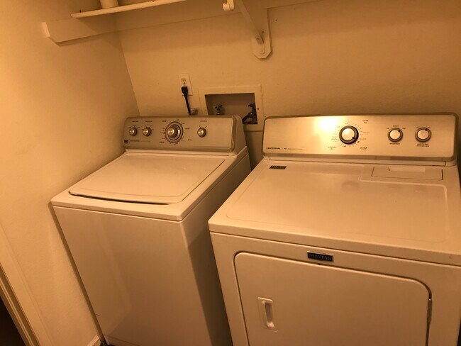 7003 Tumbleweed Dr unit A, Cheyenne, WY 82009 - photo 6