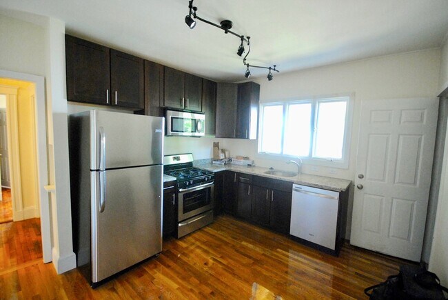 98 Montebello Rd unit 2, Jamaica Plain, MA 02130 - photo 2