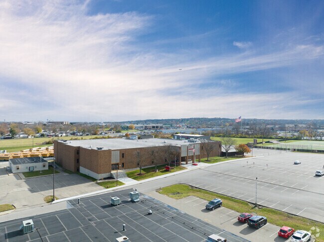 Fairfield Crossroads back of the building.