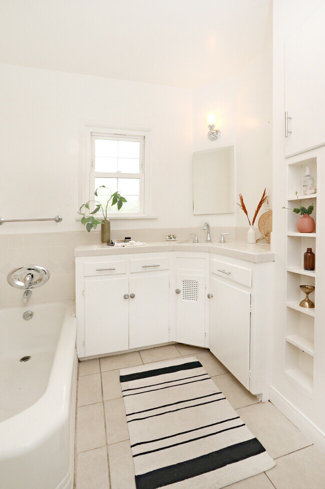 329 N Avenue 66, Los Angeles, CA 90042 - photo 7