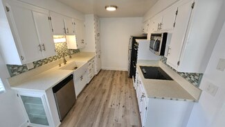 2130 N Beachwood Dr Unit 8, Los Angeles, CA 90068