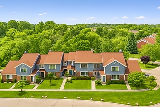 6423 Silverbrook W, West Bloomfield, MI 48322