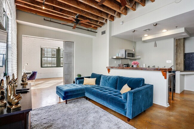 1039 Constance St unit ID1265377P, New Orleans, LA 70130 - photo 4