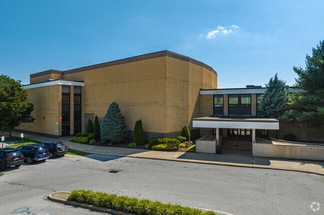 Ridley Middle School serves grades 6-8 in Woodlyn.