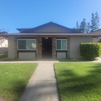 1170 W Calle de la Luna Unit 1, Azusa, CA 91702