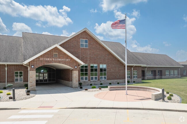 Ottawa Elementary welcomes new students.