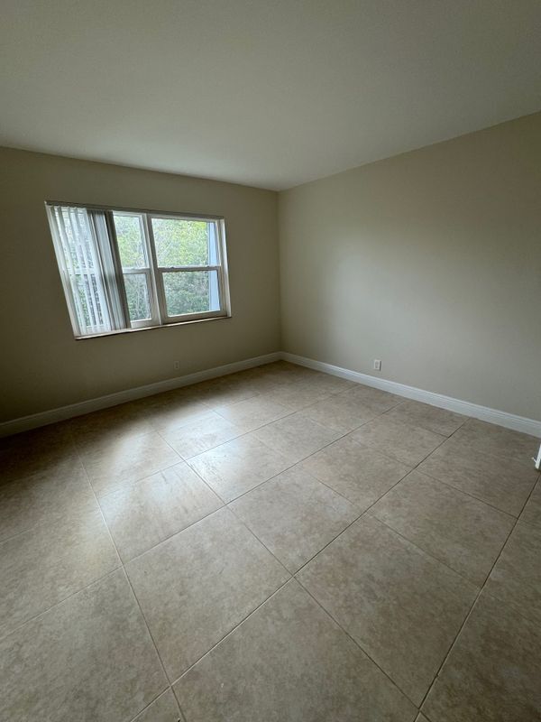 3101 Oakland Shores Dr, Oakland Park, FL 33309 - photo 6