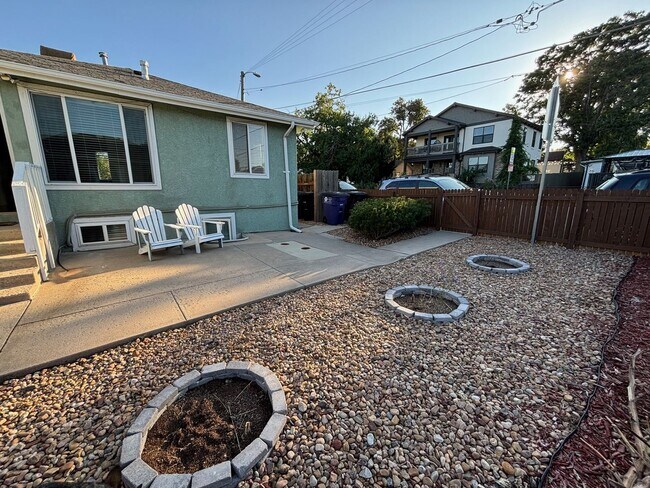 740 Hazel Ct, Denver, CO 80204 - photo 2