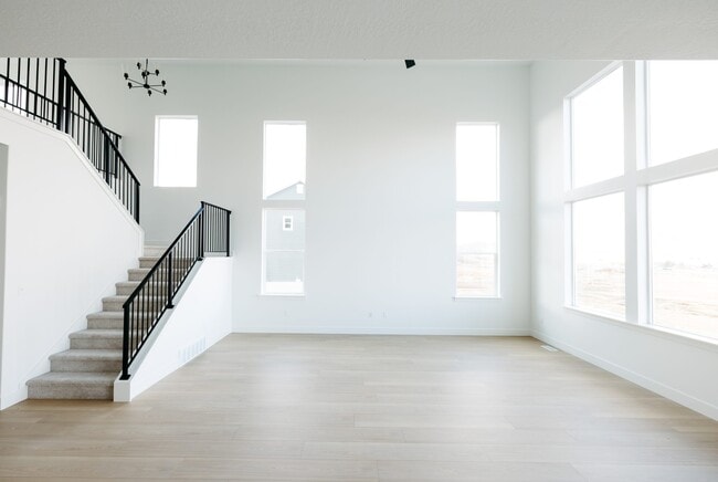 1536 W Russo Dr, Saratoga Springs, UT 84043 - photo 6