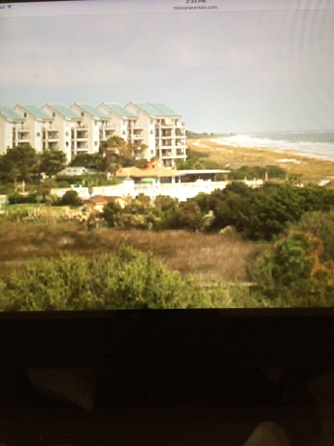 Hilton Head Condo Rentals, LLC unit HHIBTR AR416, Hilton Head Island, SC 29928 - photo 7