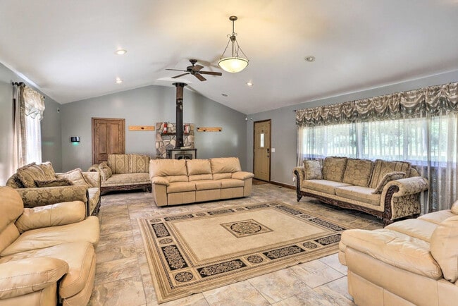 6851 Nebraska Ave unit ID1287555P, Toledo, OH 43615 - photo 3