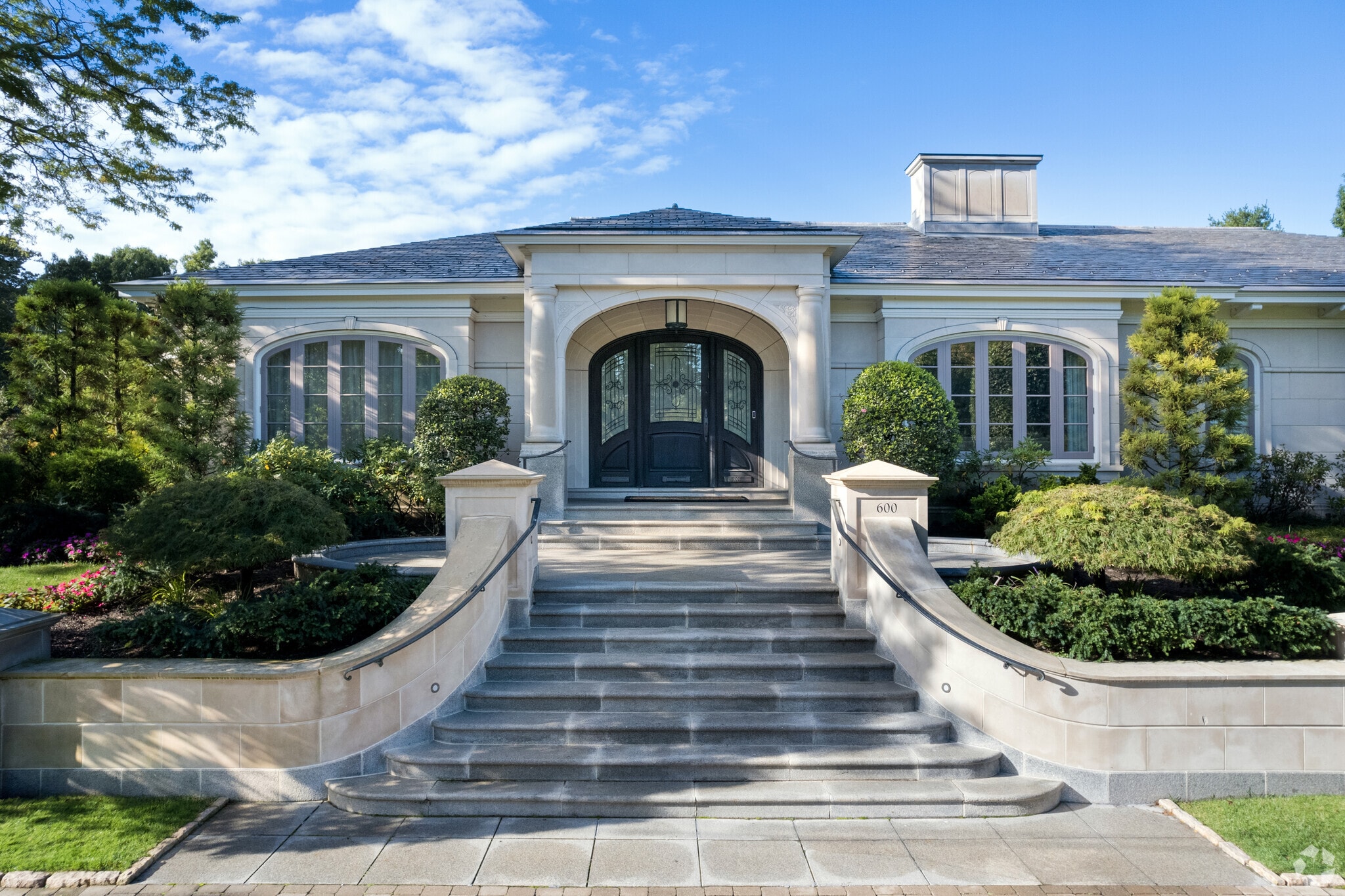 Many homes in Blackstone have delightful front porches.