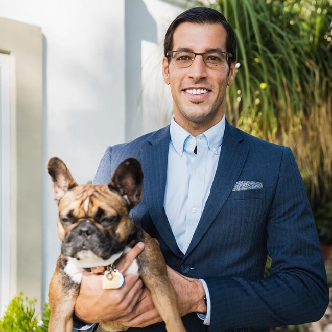 Agent Photo