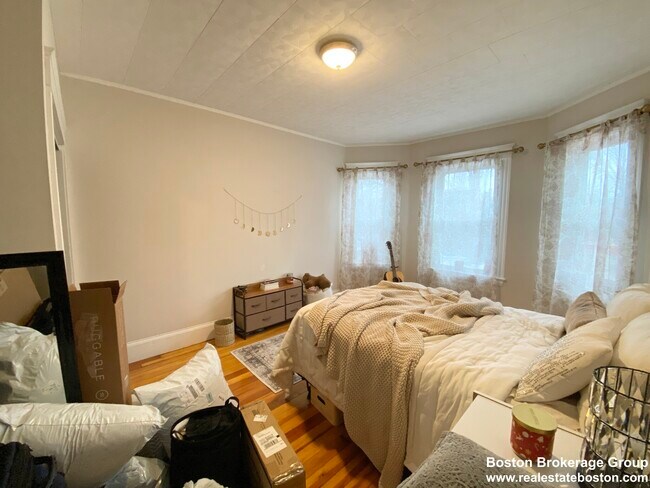3 Sudan St unit 1, Dorchester, MA 02125 - photo 4