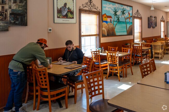 If you're looking for great Mexican food, Taqueria El Alteño 2 has it all in Ford Birthsite.