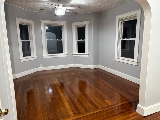 16 Sabra St unit Raisa, Cranston, RI 02910 - photo 7