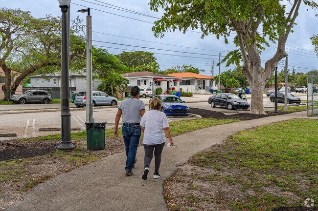 Southeast Gables parks have plenty of walking paths.