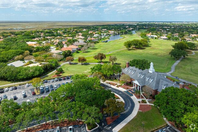 Eagle Trace Golf Club is located just right in the middle of the neighborhood.