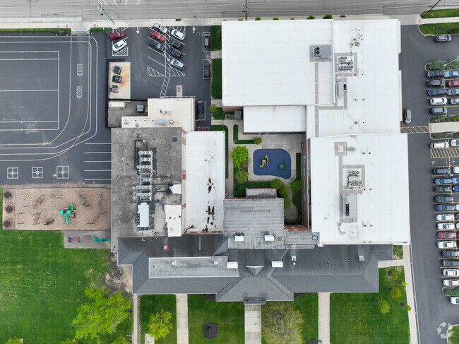 Local residents send their students to Amity Elementary School.