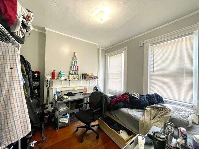 476 Massachusetts Ave unit 6, Boston, MA 02118 - photo 3