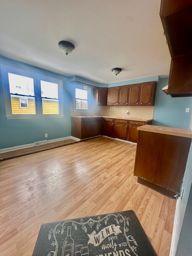 48 S Bellevue Ave unit 2, Depew, NY 14043 - photo 6