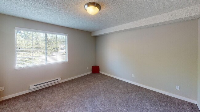 Brier Woods, Federal Way, WA 98003 - photo 4