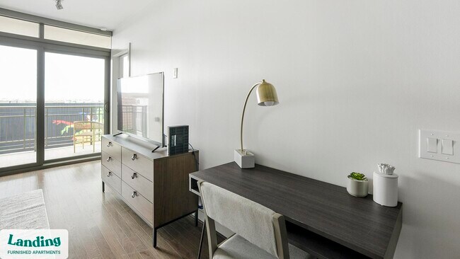 777 Preston St unit 8K, Houston, TX 77002 - photo 5