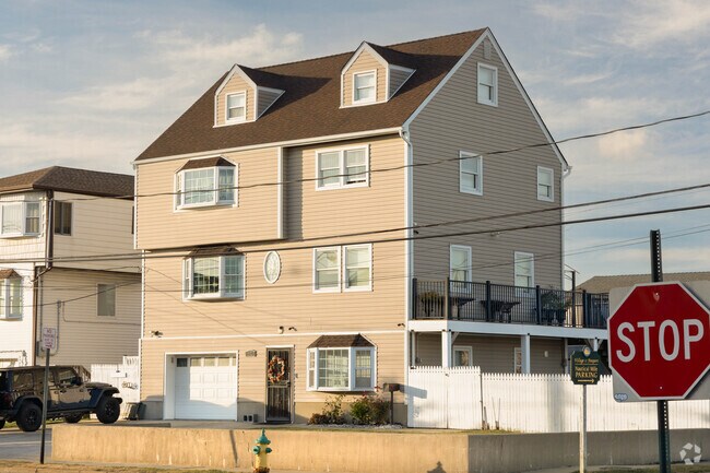 Elevated homes are common in Freeport, even on those that are not waterfront.