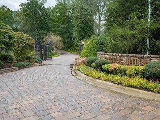 244 S Plains Dr Unit Carriage House Apartment, Asheville, NC 28803