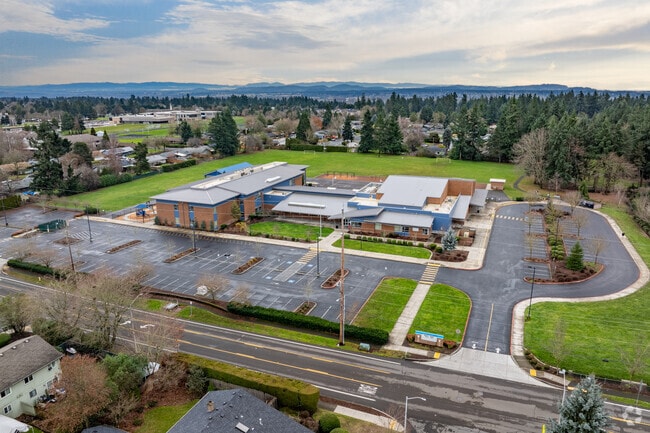 Crestline Elementary School in Cascade Park, Vancouver, WA.
