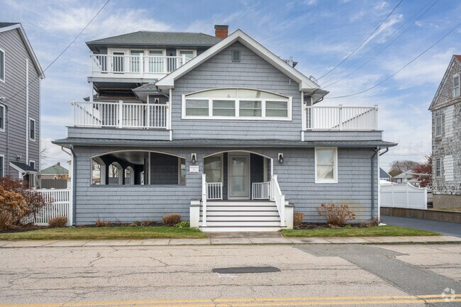 Most homes in Waveland with a 3rd story will have water views.