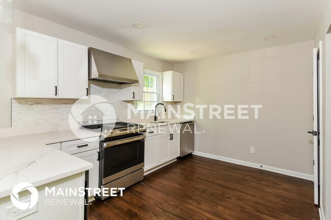 2730 Cedarbrook Dr, Marietta, GA 30066 - photo 7