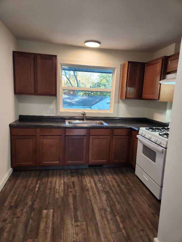 4707 Kent Rd unit 1-4, Kent, OH 44240 - photo 6