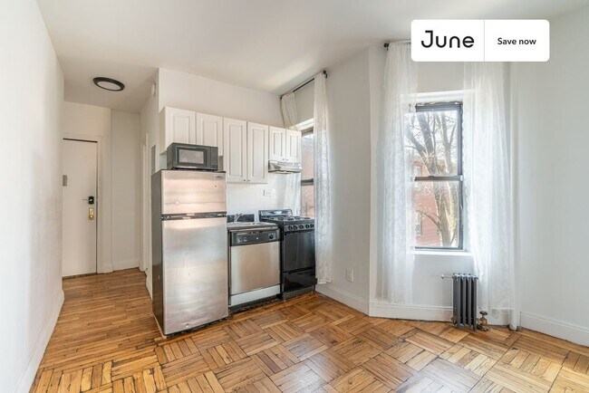 715 E 5th St unit 2-D, New York, NY 10009 - photo 2