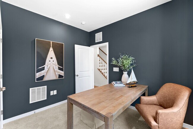 17970 Alicia Ave, Dumfries, VA 22026 - photo 4