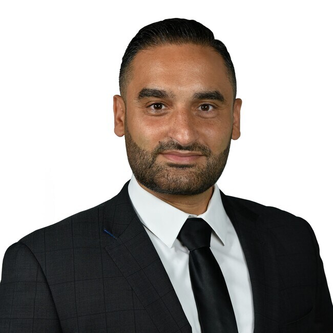 Agent Photo