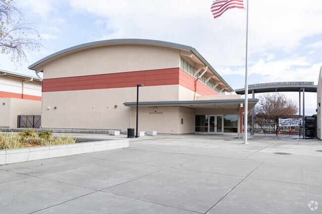 Martin Luther King Middle School in Hayward has student to teacher ratios of 24 to 1.